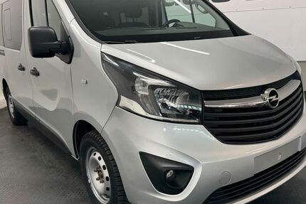 Opel Vivaro 174.644 km 15.950 &euro; Eschenbach 73107