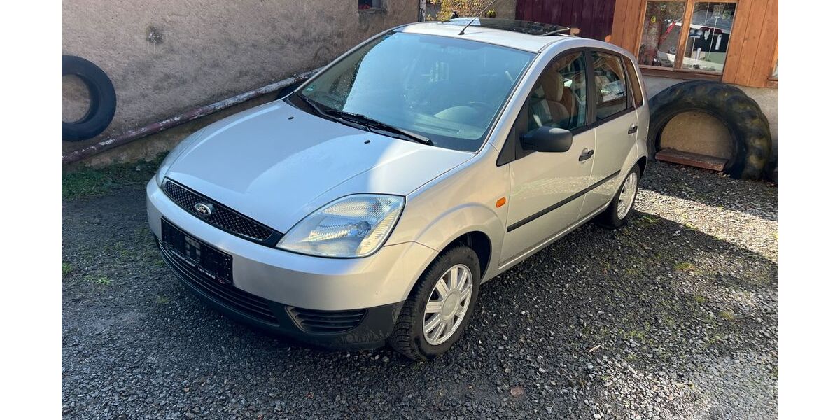 Ford Fiesta 108.889 km 2.500 &euro; Eschenau 97478