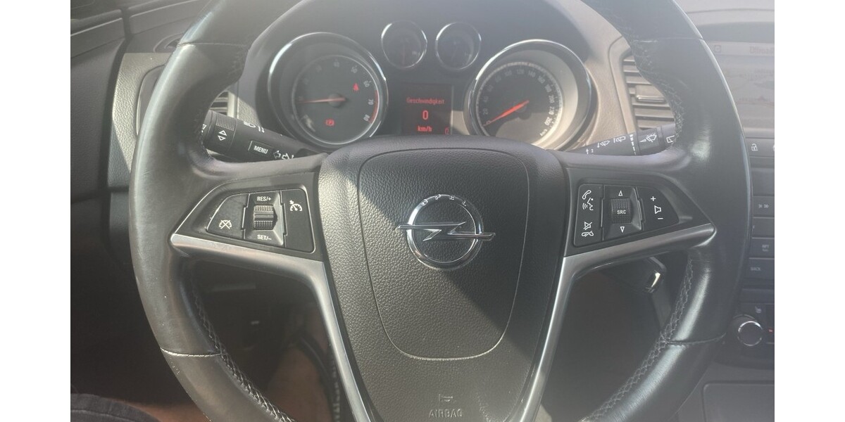 Opel Insignia 114.000 km 6.200 € Lichtenberg 01896