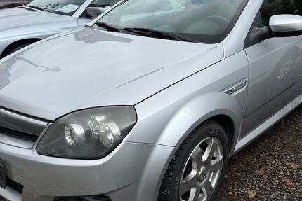 Opel Tigra 124.000 km 2.990 € Lüdenscheid 58507