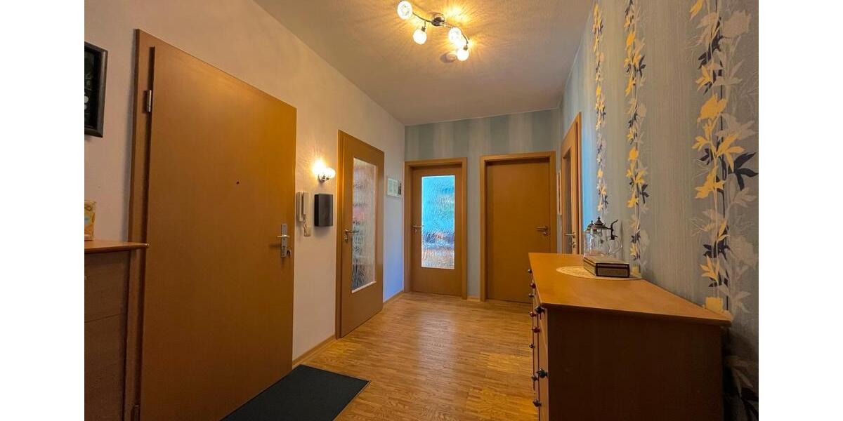 Mehrfamilienhaus, Wohnhaus Erfurt Daberstedt - 9 Zimmer, 207 m&sup2;, 588.000&euro; | Angebot:26414485