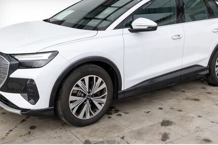 Audi Q4 e-tron 65.946 km 29.880 &euro; Rosenheim 83022