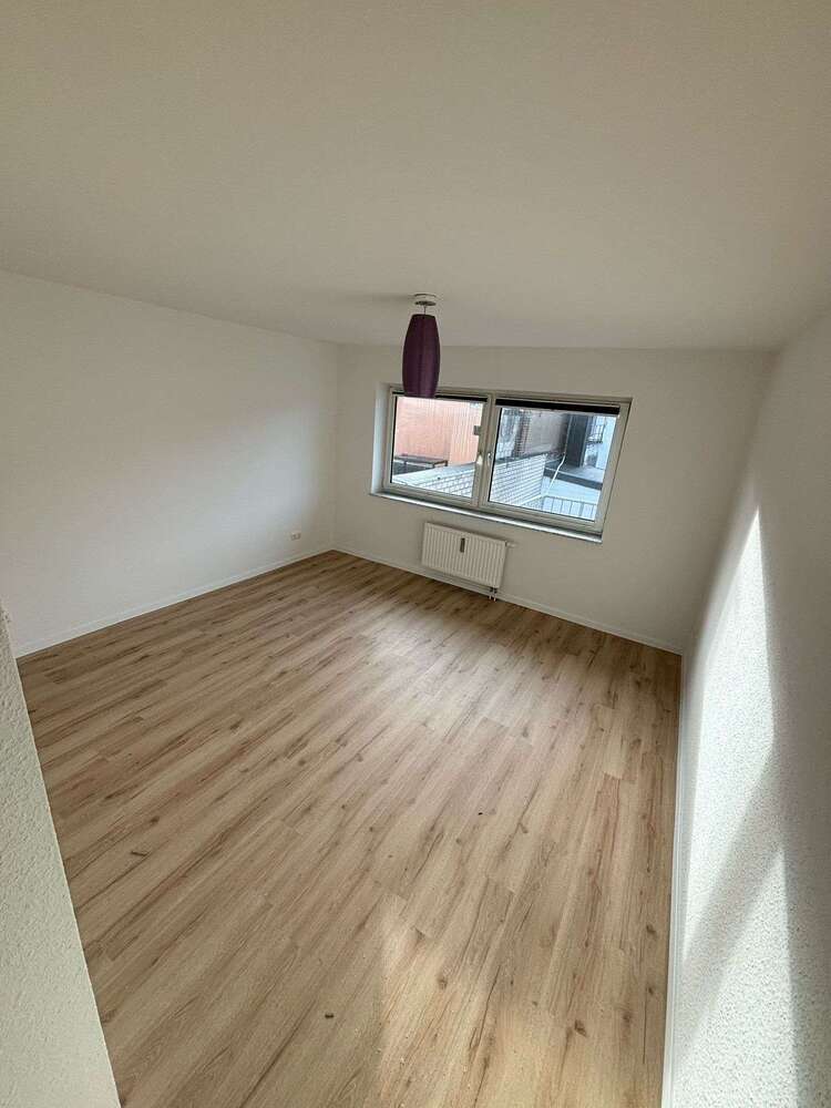Wohnung zum Mieten in Bergheim 849 € 81 m²