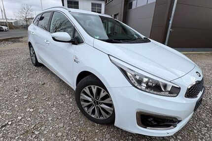 Kia ceed Sportswagon 153.000 km 8.990 &euro; Forchheim 91301