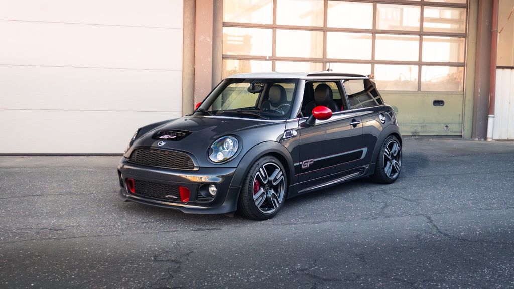 Mini John Cooper Works 157.000 km 17.999 &euro; Niederfüllbach 96489