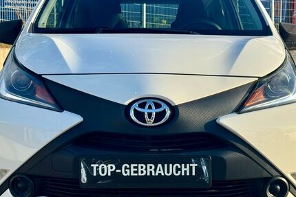 Toyota Aygo (X) 194.461 km 3.450 € Lichtenau 33165