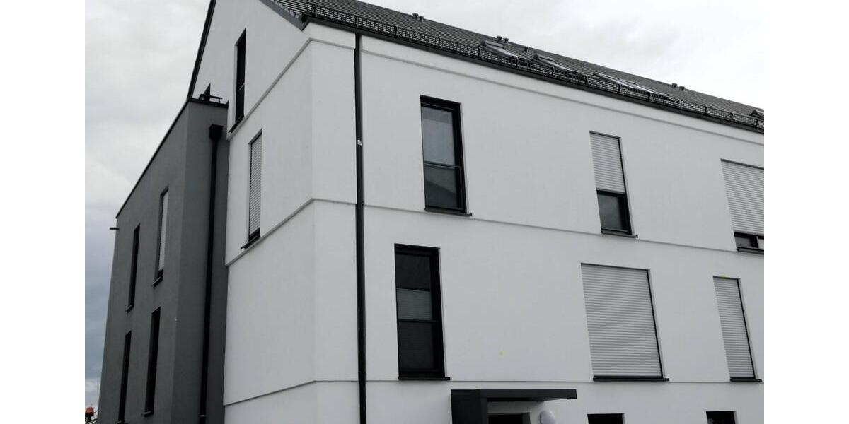 Dachgeschoßwohnung Neustadt an der Donau - 3 Zimmer, 90 m&sup2;, 900&euro; | Angebot:26632550
