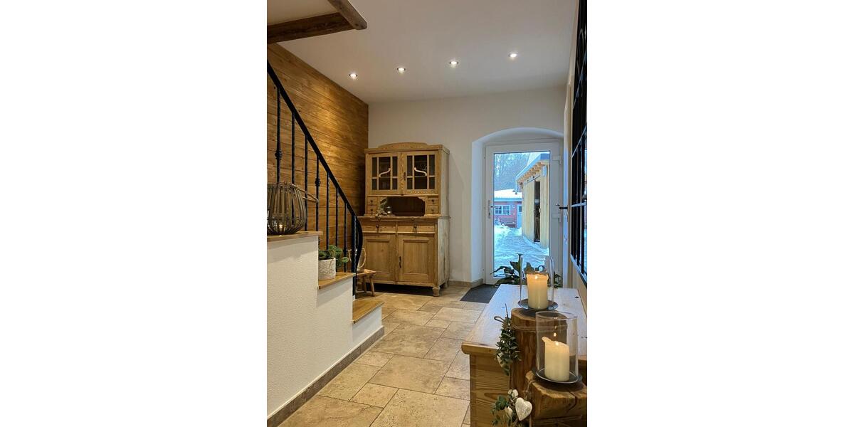 Reihenhaus Vilseck - 6 Zimmer, 135 m&sup2;, 289.000&euro; | Angebot:26773658