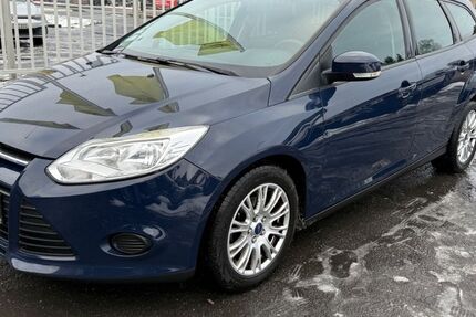 Ford Focus 280.000 km 1.990 &euro; Ahaus 48683