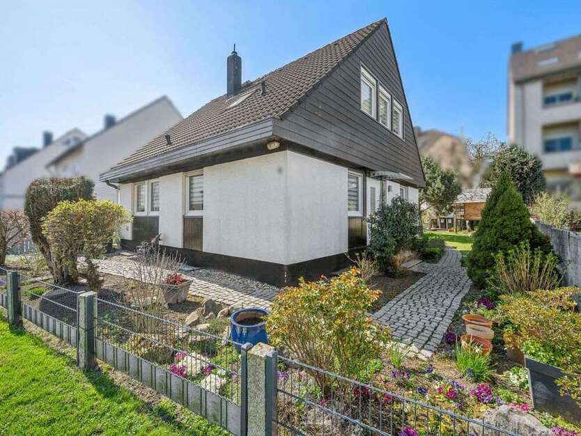 Haus zum Kaufen in Hagen 290.000 € 107 m²
