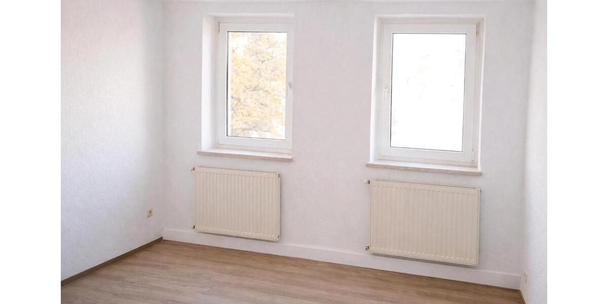 Dachgeschoßwohnung Adorf/Vogtland Vogtland - 2 Zimmer, 62 m&sup2;, 39.690&euro; | Angebot:25429037