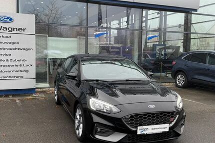 Ford Focus 64.000 km 26.960 € Pirmasens 66953