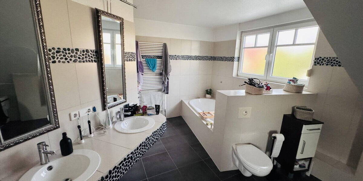 Einfamilienhaus Seelze Harenberg - 5 Zimmer, 180 m&sup2;, 615.000&euro; | Angebot:26471007
