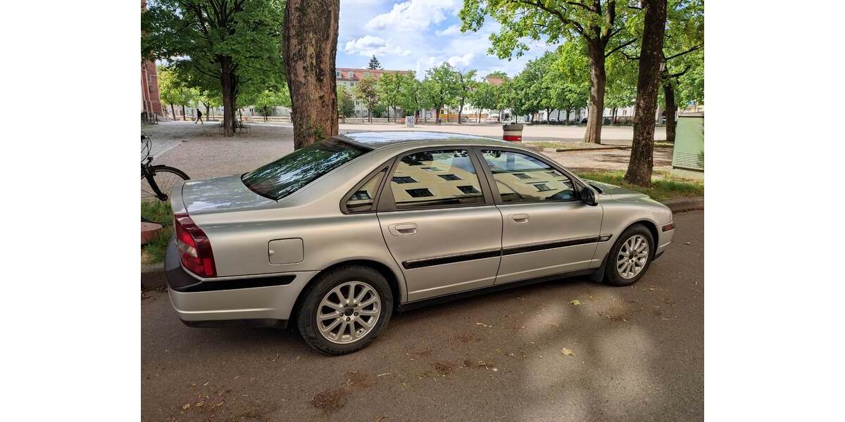 Volvo S80 220.920 km 2.199 &euro; München 81669