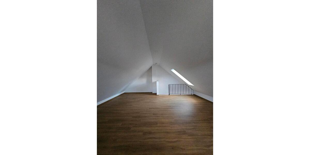 Etagenwohnung Bremerhaven Leherheide - 3 Zimmer, 88 m&sup2;, 1.100&euro; | Angebot:26082824