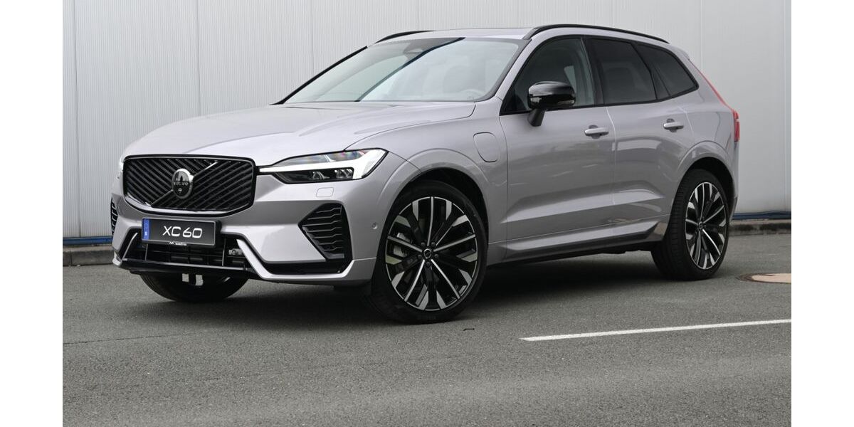Volvo XC60 13.000 km 62.900 &euro; Paderborn 33106