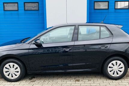 Skoda Fabia 8.000 km 14.800 &euro; Greven 48268