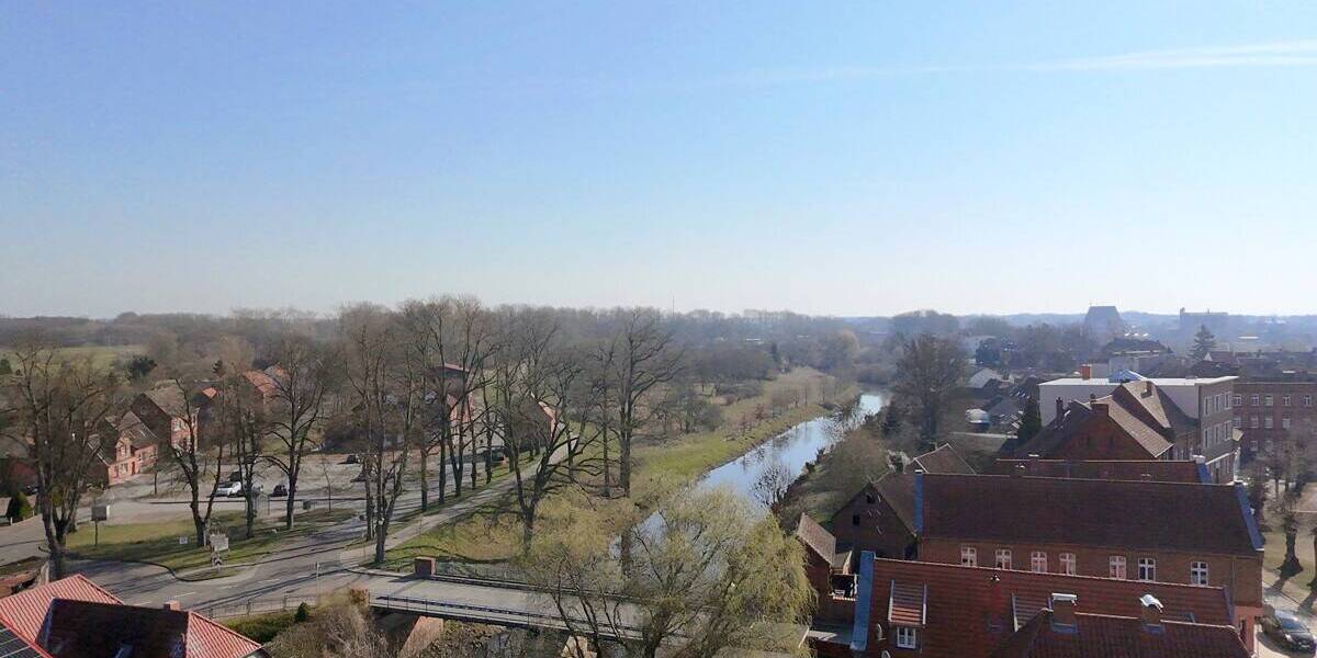 Einfamilienhaus Dömitz - 4 Zimmer, 120 m&sup2;, 100.000&euro; | Angebot:25927216