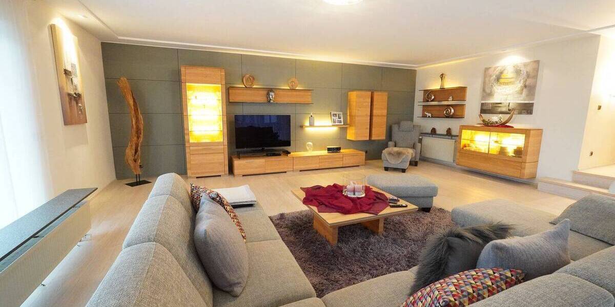 Mehrfamilienhaus, Wohnhaus Friedberg Dorheim - 9 Zimmer, 328 m&sup2;, 799.000&euro; | Angebot:26869001