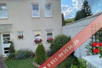 Trier-Quint: Reihenendhaus mit Terrasse, Garten und Stellplätzen - ideal für die ganze Familie! 5 zimmer