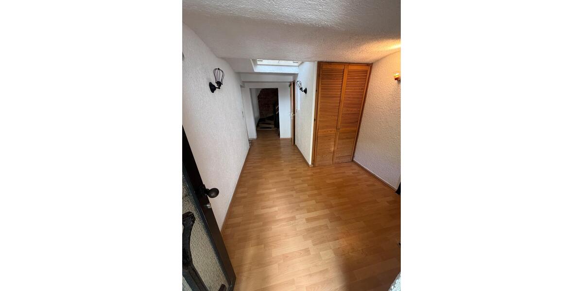 Einfamilienhaus Zweibrücken - 5 Zimmer, 138 m&sup2;, 97.500&euro; | Angebot:26972428