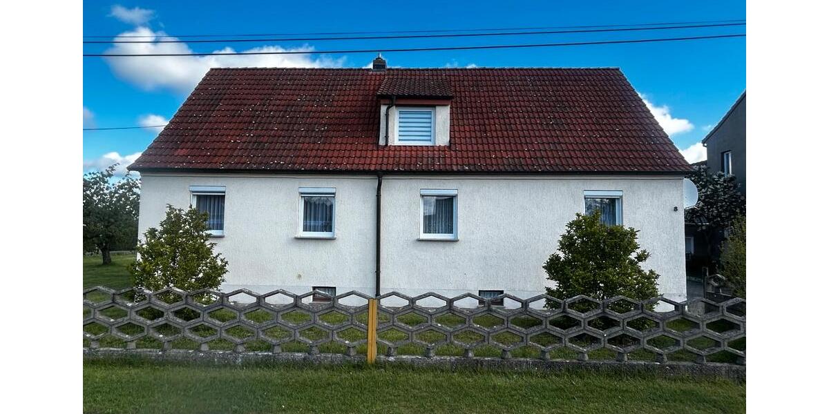 Einfamilienhaus Plessa - 4 Zimmer, 129 m&sup2;, 150.000&euro; | Angebot:26548346
