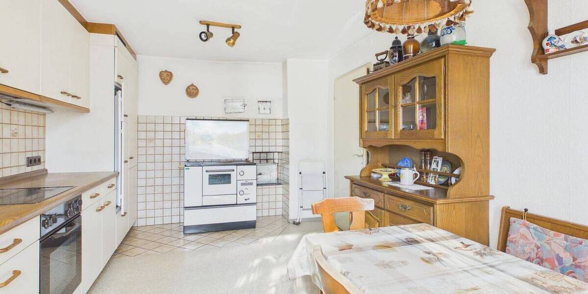 Mehrfamilienhaus, Wohnhaus Blumberg Riedböhringen - 9 Zimmer, 149 m&sup2;, 298.000&euro; | Angebot:26366587