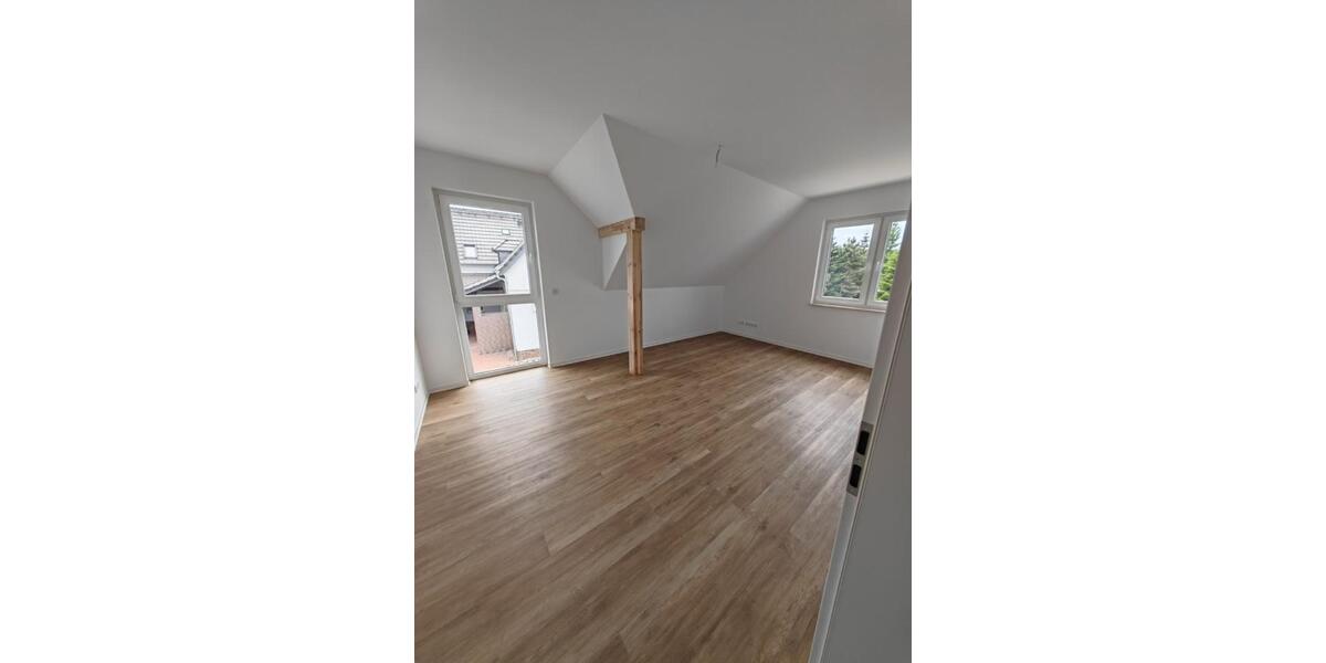 Einfamilienhaus - Erstbezug in 03096 Briesen, 10km von Cottbus 4 zimmer