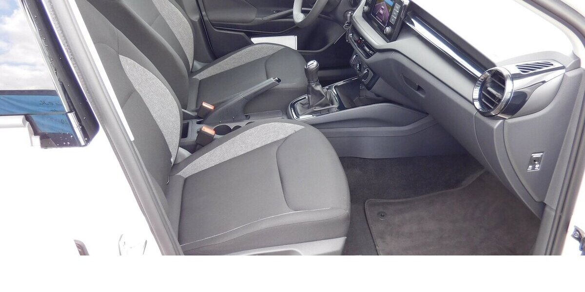 Skoda Fabia 1.0 Active MPI BMT 4Trg Navi Klima 27.700 km 14.990 &euro; Vordorf 38533