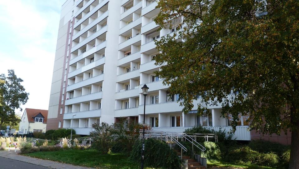Etagenwohnung Bad Dürrenberg - 2 Zimmer, 60 m&sup2;, 304&euro; | Angebot:21464320