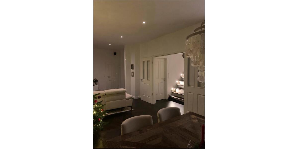 Einfamilienhaus Zetel - 5 Zimmer, 152 m&sup2;, 410.000&euro; | Angebot:27049129