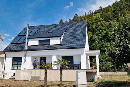 Haus Tuttlingen - 8 Zimmer, 250 m&sup2;, 644.800&euro; | Angebot:27131653