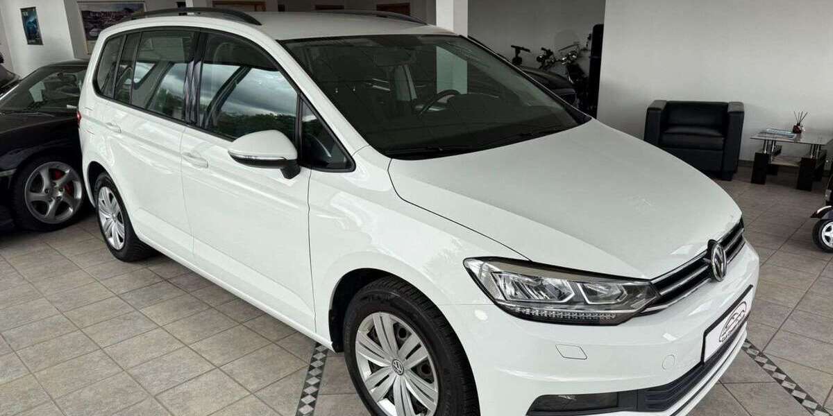 VW Touran 196.000 km 11.599 &euro; Eggolsheim 91330