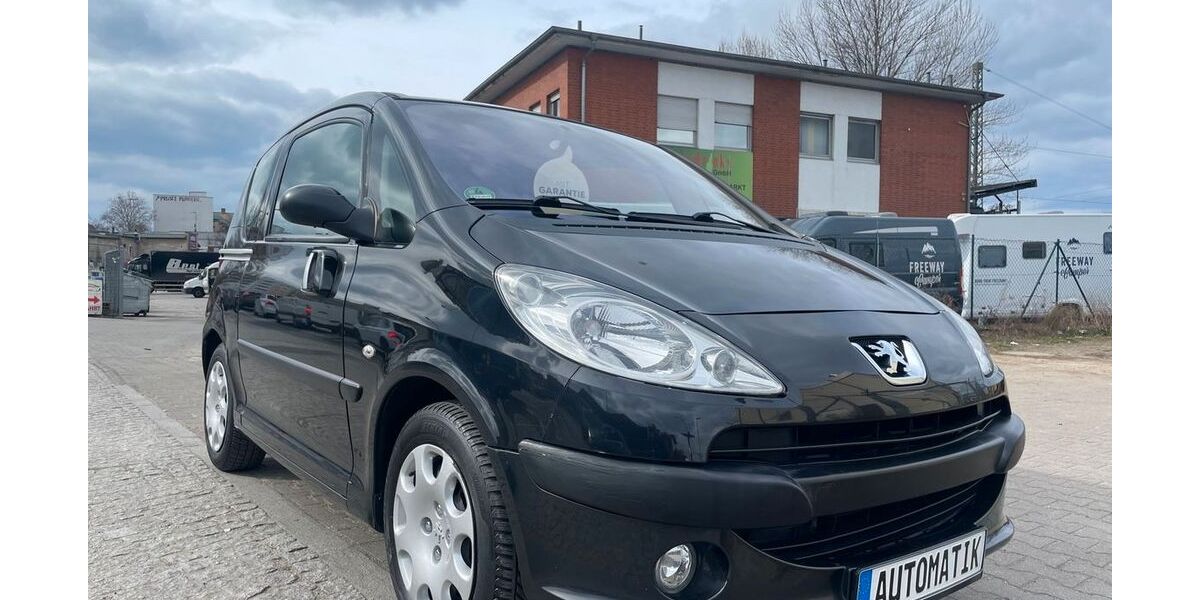 Peugeot 1007 106.000 km 3.490 &euro; Berlin 10551