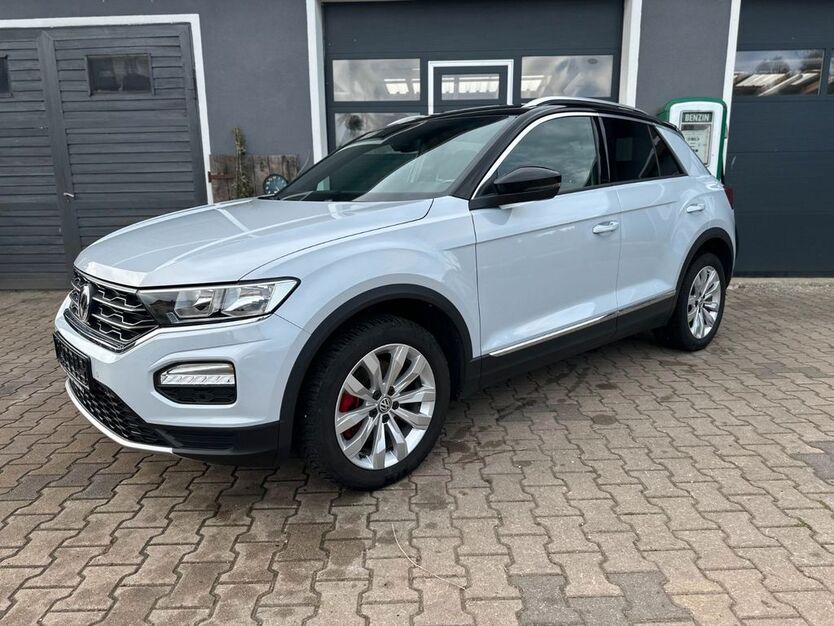 VW T-Roc 64.910 km 19.990 € Ahorntal 95491