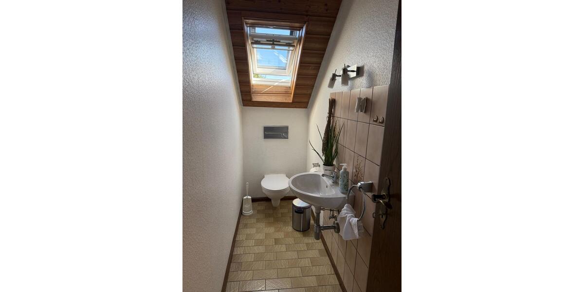 Dachgeschoßwohnung Appenweier - 3 Zimmer, 90 m&sup2;, 850&euro; | Angebot:26414257