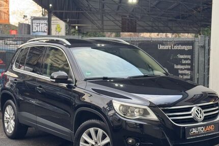 VW Tiguan 253.839 km 7.499 € Wuppertal 42117