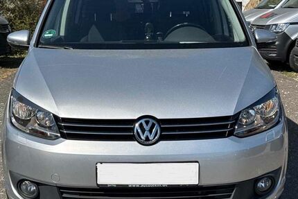 VW Touran 127.000 km 9.990 &euro; München 81243