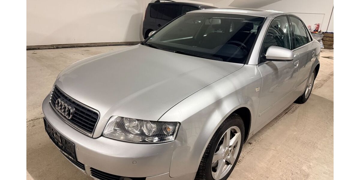 Audi A4 260.000 km 2.400 &euro; Nidderau 61130