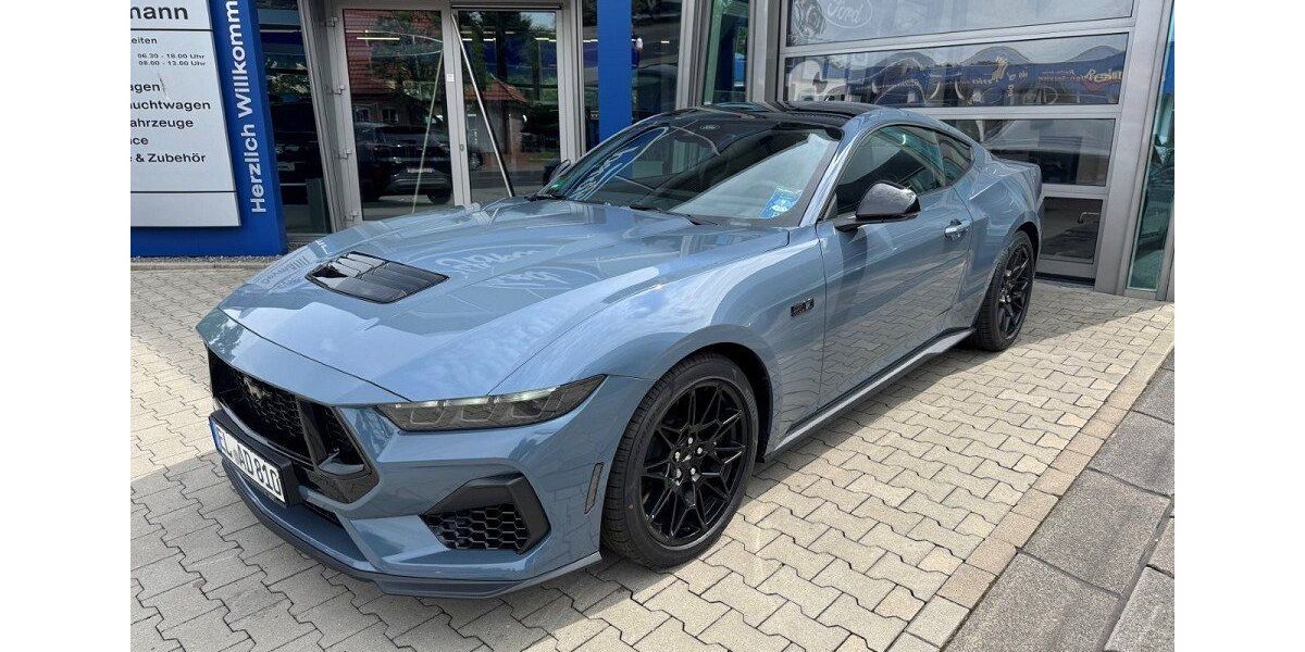 Ford Mustang 4.990 km 59.990 &euro; Haren 49733