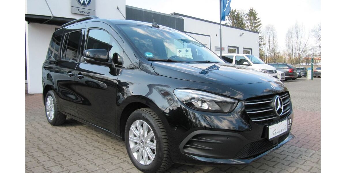 Mercedes-Benz T-Klasse 2.584 km 28.890 &euro; Hennigsdorf 16761