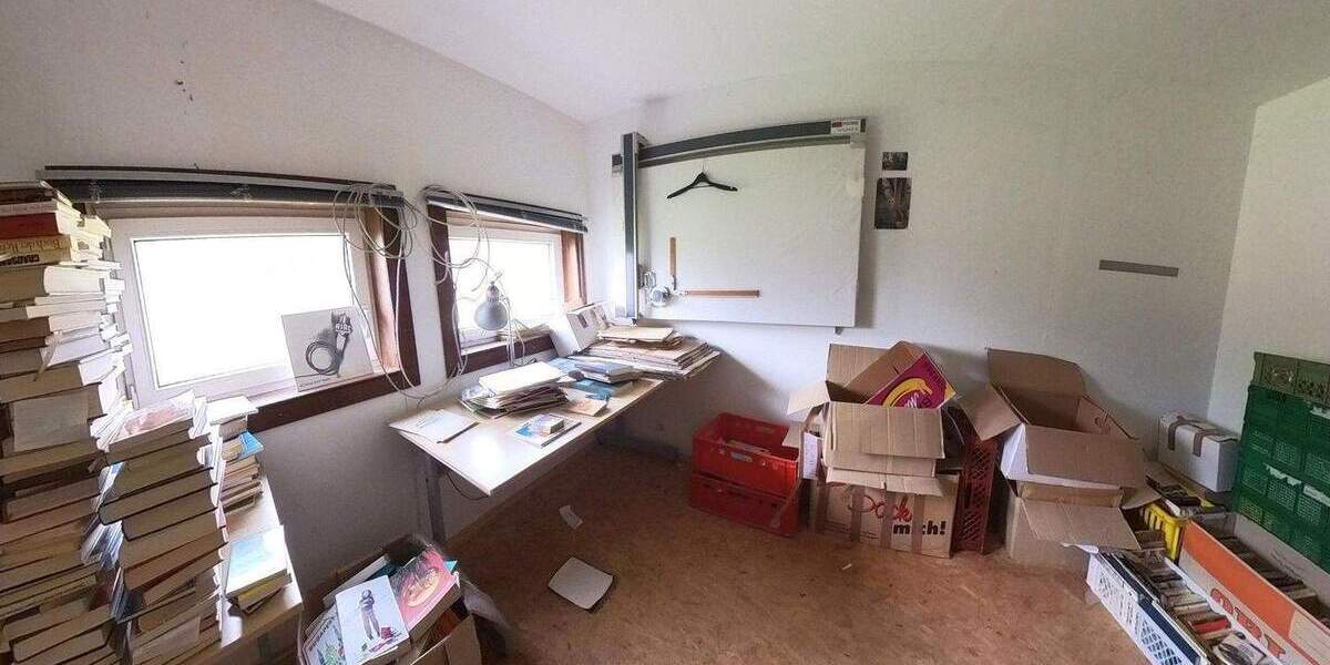 Doppelhaushälfte Priborn - 1 Zimmer, 164 m&sup2;, 35.000&euro; | Angebot:25659077