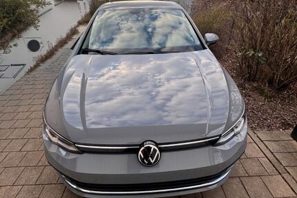 VW Golf 83.000 km 17.500 &euro; Neuburg am Inn 94127