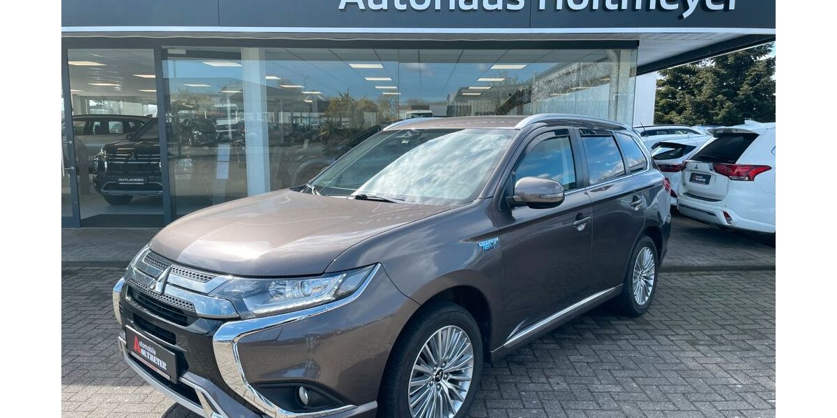 Mitsubishi Plug-in Hybrid Outlander 74.950 km 21.950 &euro; Melle 49324