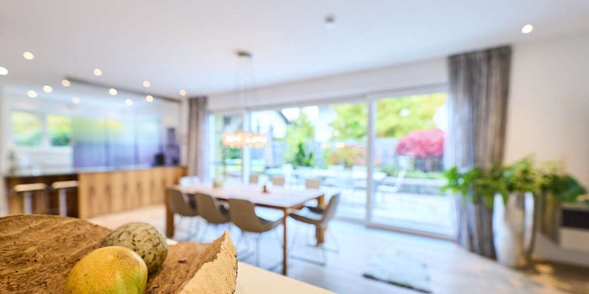 Haus zum Kaufen in Oberhaching 3.500.000 € 323.25 m² 7 zimmer