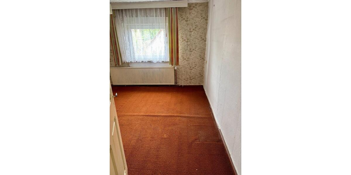 Einfamilienhaus Annaburg - 4 Zimmer, 100 m&sup2;, 85.000&euro; | Angebot:27021226