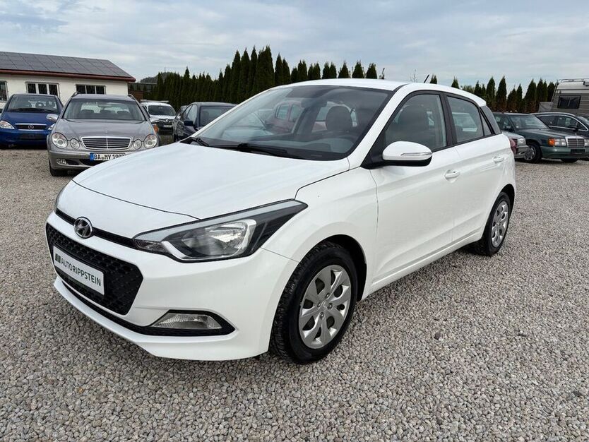 i20