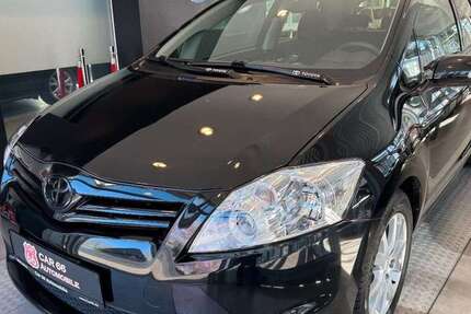 Toyota Auris 129.000 km 6.490 &euro; Hamburg 22547