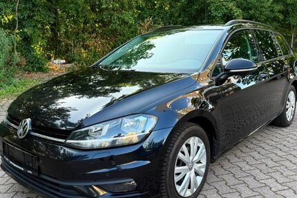 VW Golf 299.000 km 5.900 &euro; Hannover 30179