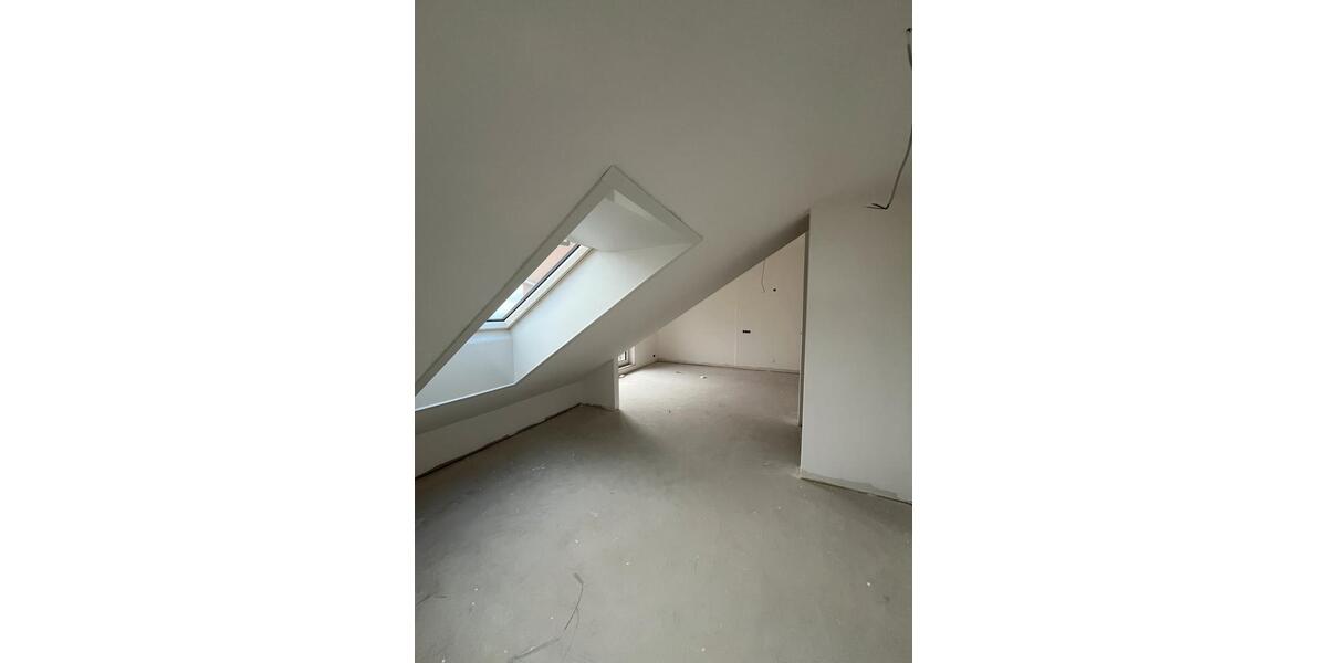 Dachgeschoßwohnung Langenau - 2 Zimmer, 57 m&sup2;, 780&euro; | Angebot:25238746